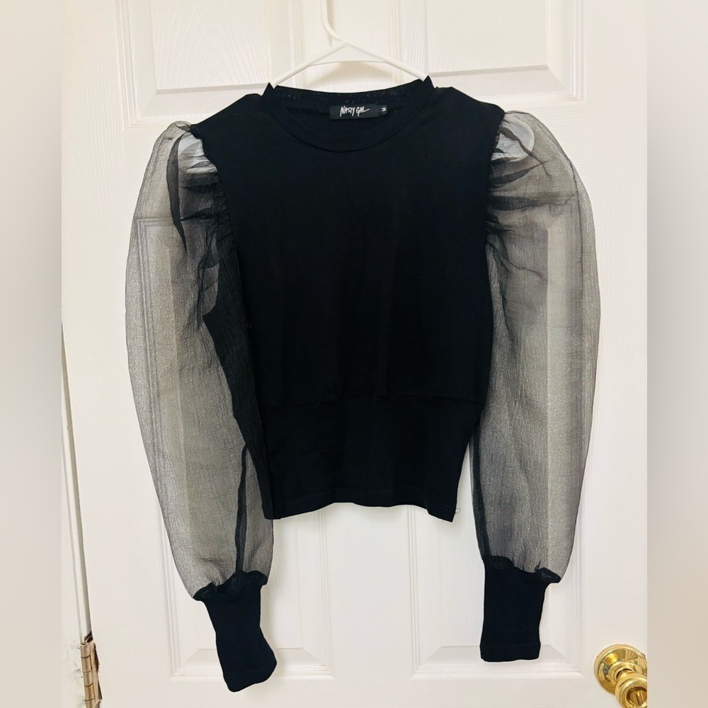 Nasty Gal Black and Silver Fitted Crop Blouse - Picture 8 of 8